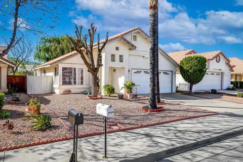 Tiny photo for 27321 Prominence Rd, Menifee, CA 92586 (MLS # NDP2601251)