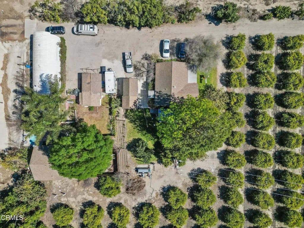 3171 E Los Angeles