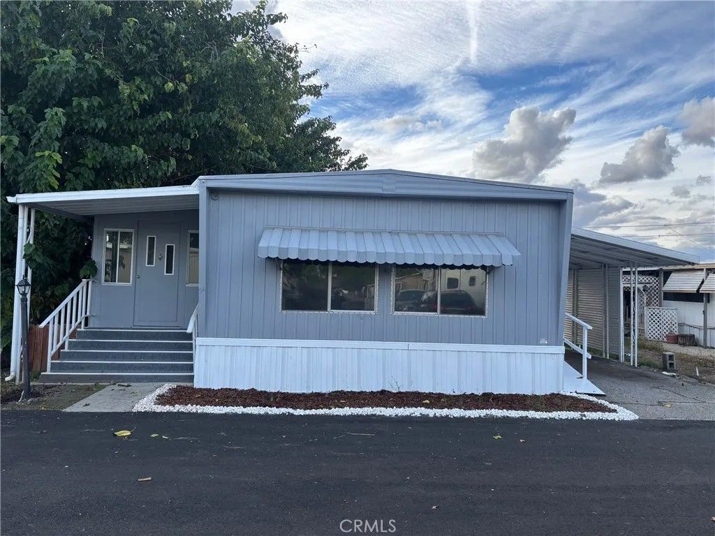 Photo of 2150 S San Jacinto Ave #54, San Jacinto, CA 92583 (MLS # WS25262466)