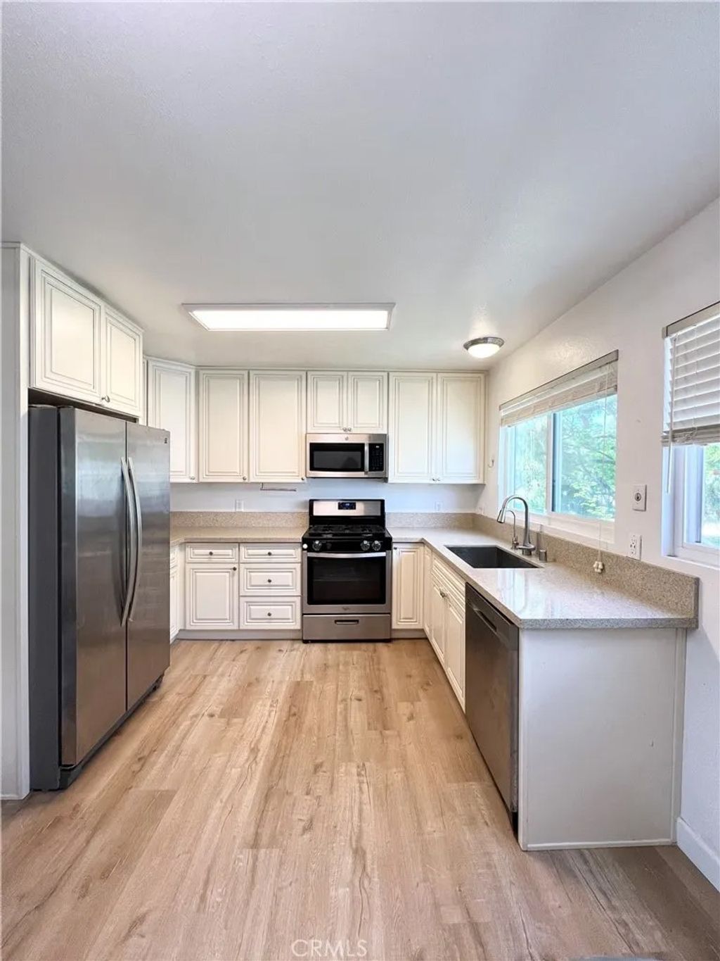 Photo of 19 Wildwood #6, Irvine, CA 92604 (MLS # OC26112923)