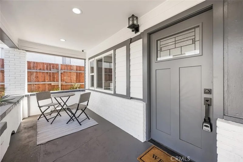 201 S Melrose