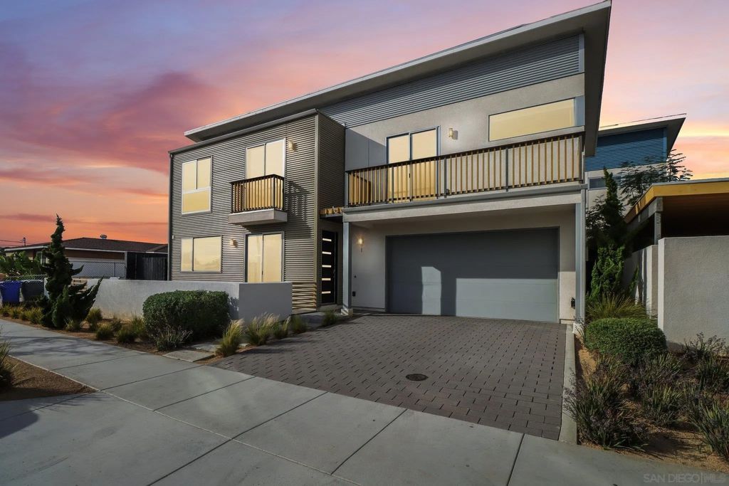 Photo of 1166 Holly Ave #1, Imperial Beach, CA 91932 (MLS # 260009405)