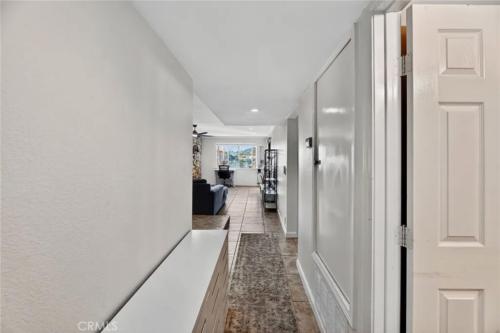2501 S El Camino Real 204