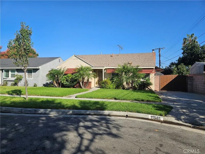 11345 Belfair