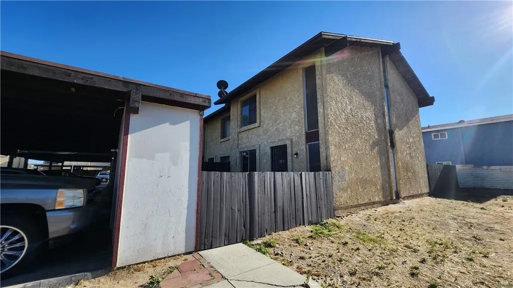 7964 Pinehurst