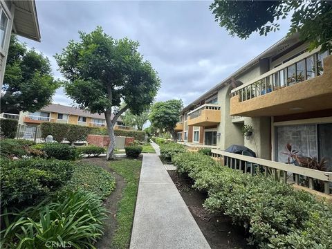 Tiny photo for 16040 Leffingwell Road, Whittier, CA 90603 (MLS # PW25236706)