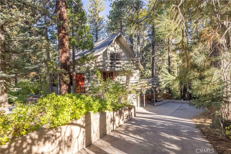 43320 Sand Canyon