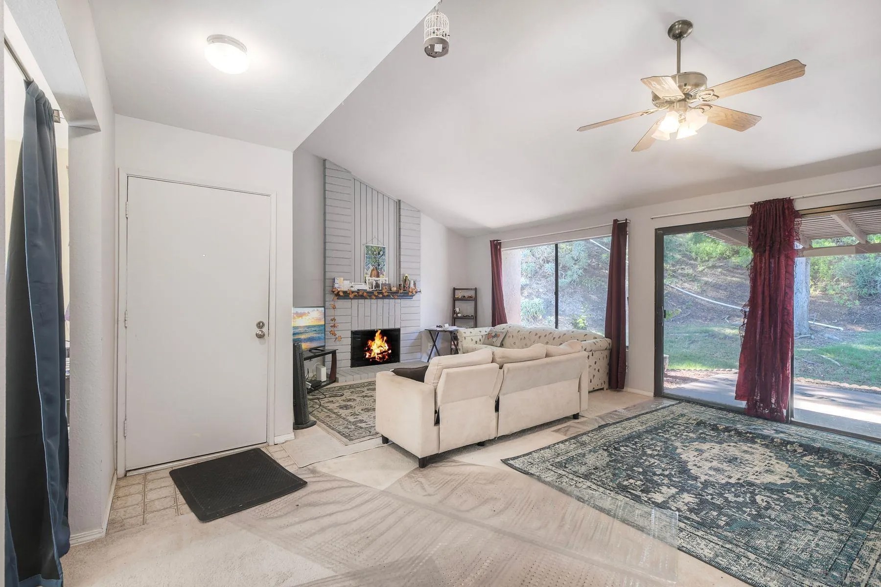 2049 Golden Circle Dr