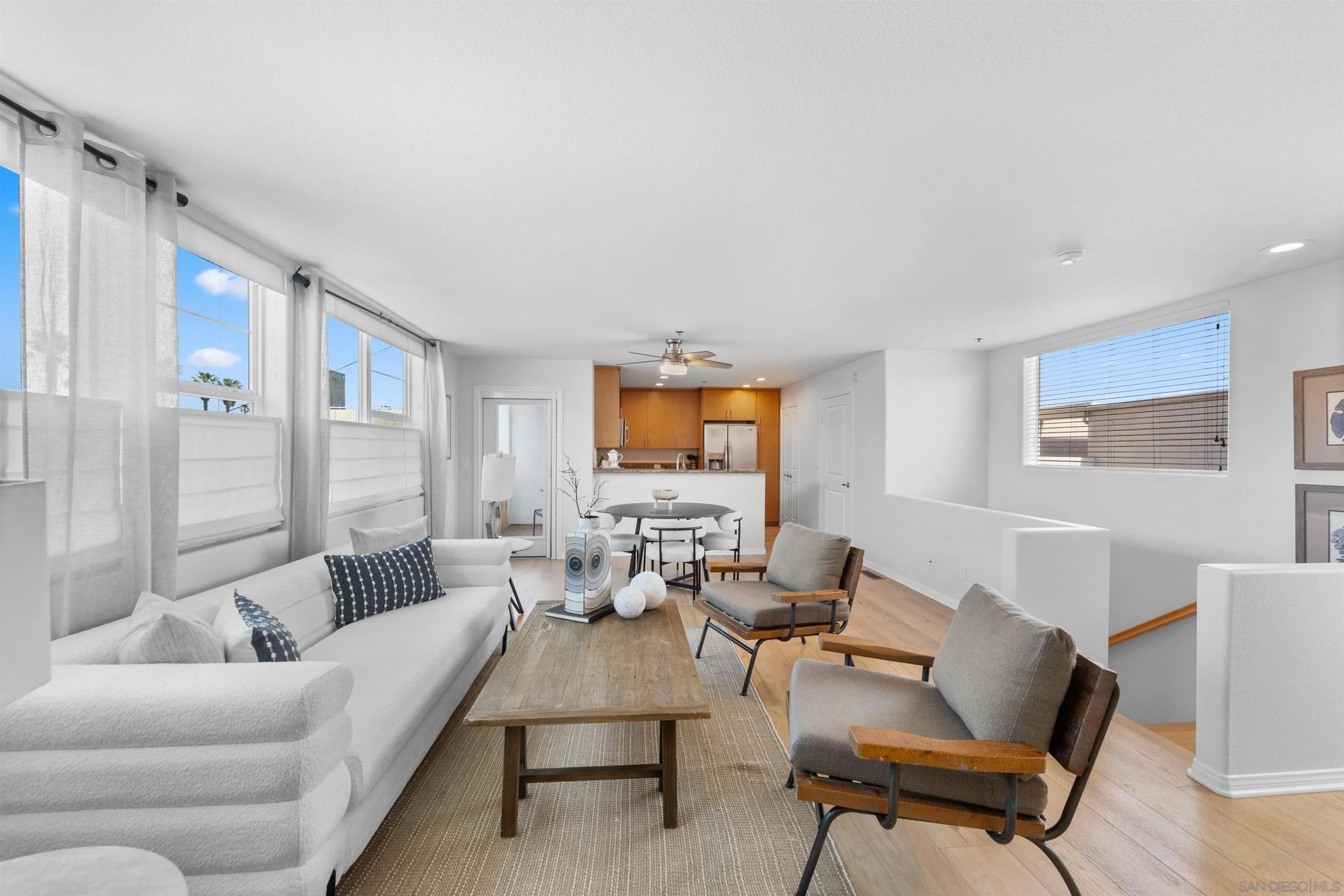 924 Hornblend St 311