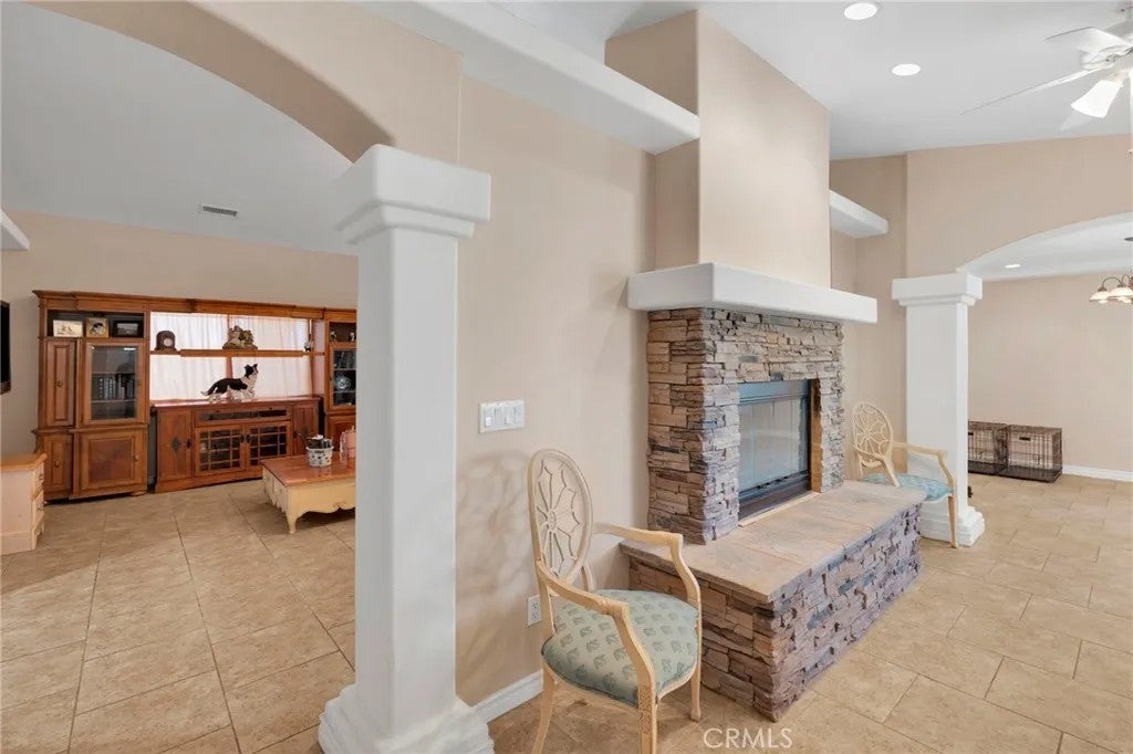 12472 Oasis Road