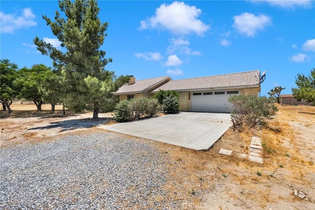 12472 Oasis Road