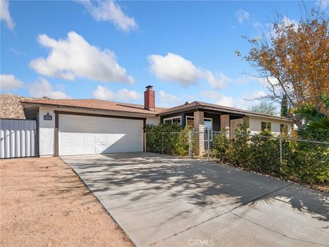 Photo of 39646 174th Street, Palmdale, CA 93591 (MLS # HD25275064)