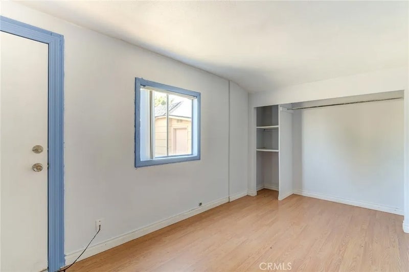 219 S California