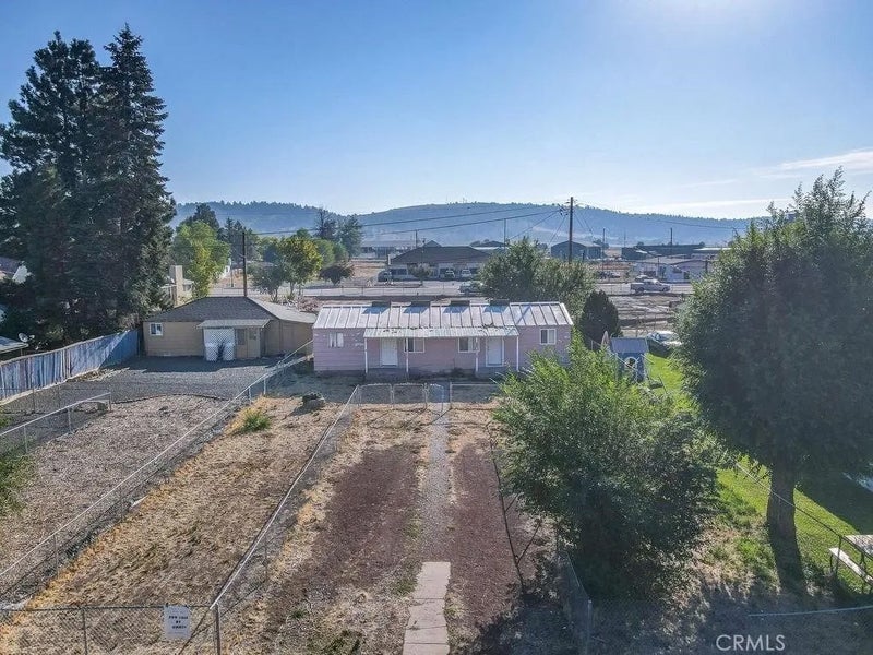 219 S California