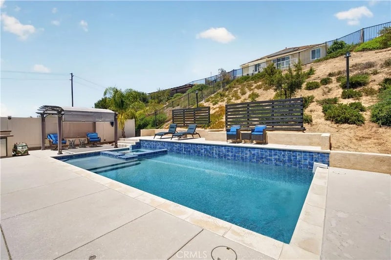 30478 Mulberry Court