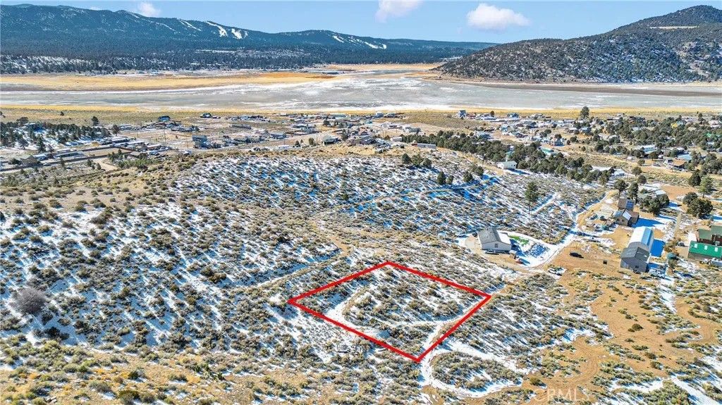 Photo of 0 Baldwin, Big Bear Lake, CA 92314 (MLS # HD25279536)