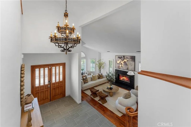 1011 Rodeo Road
