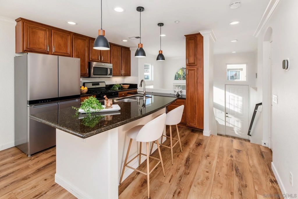 Photo of 3710 Mykonos Ln #172, San Diego, CA 92130 (MLS # 260004362)