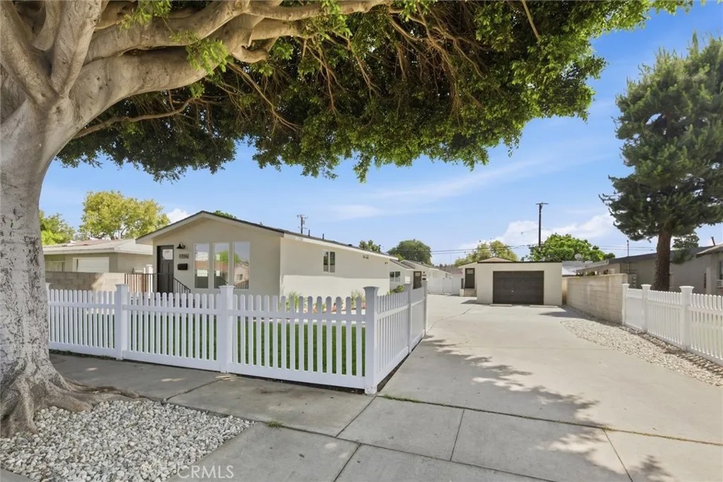 12138 Wright Road