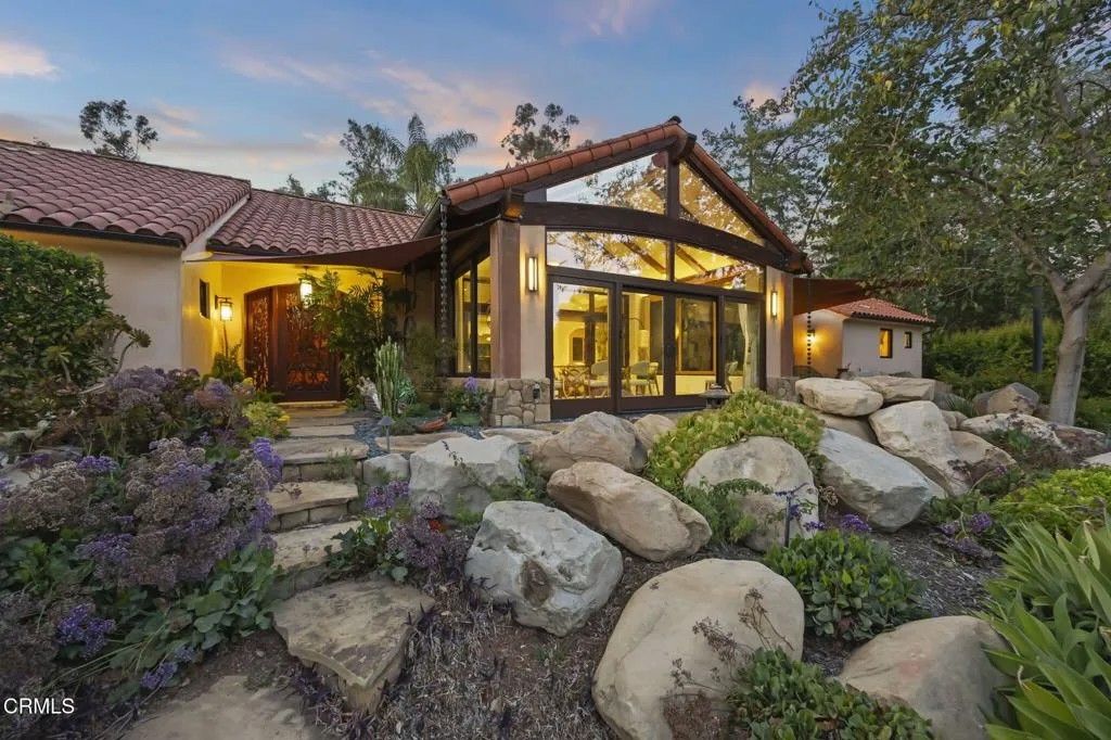 Photo of 199 Fairview Road, Ojai, CA 93023 (MLS # V1-36150)