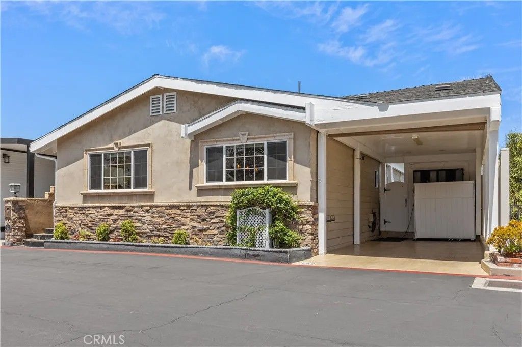Photo of 142 Liberty, Newport Beach, CA 92660 (MLS # OC26092157)