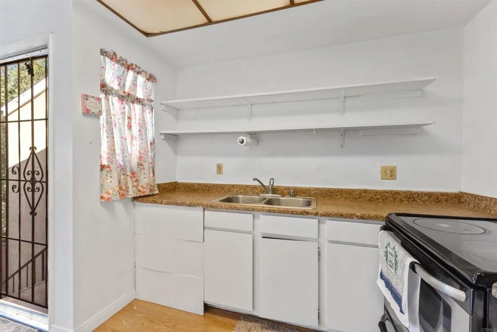 475 N Midway Drive 230