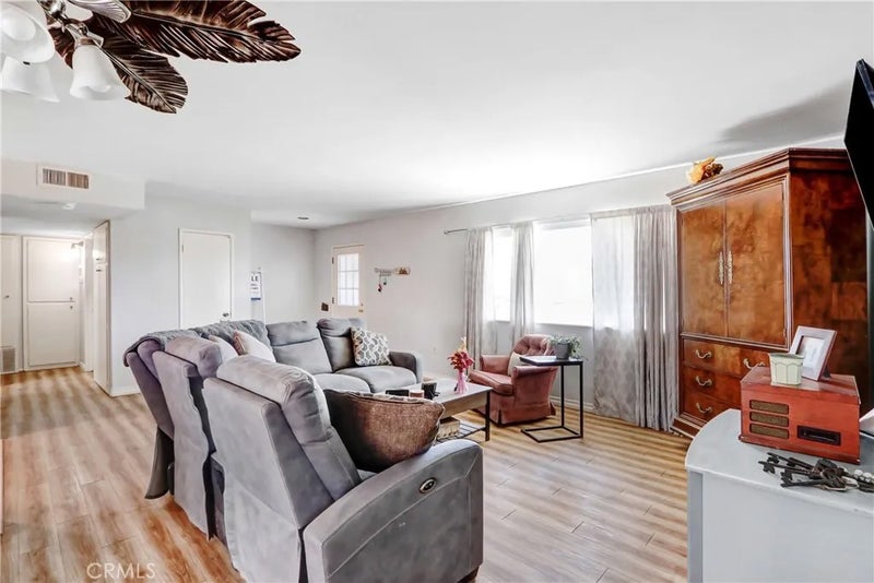 28990 Prestwick