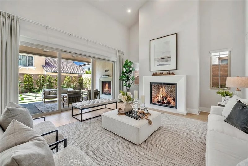207 Pinnacle