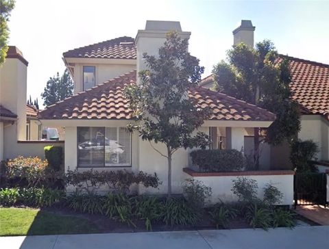 20 Lanciano Irvine CA 92620