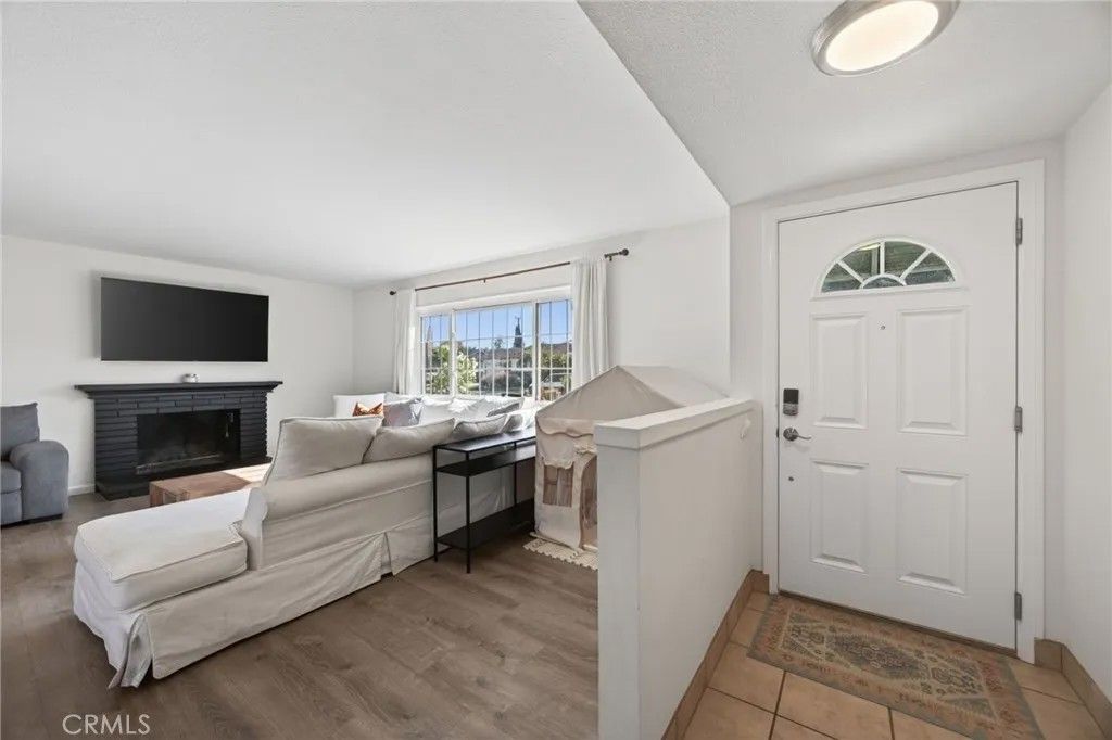 Photo of 191 Dena Dr, Newbury Park, CA 91320 (MLS # PW26080198)