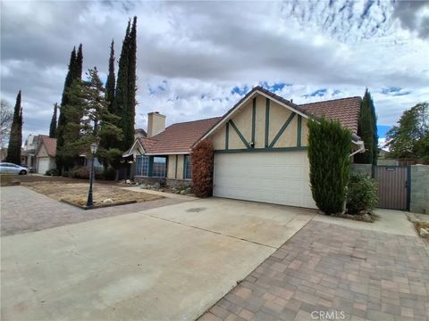 Tiny photo for 566 E Avenue R8, Palmdale, CA 93550 (MLS # SR25236776)