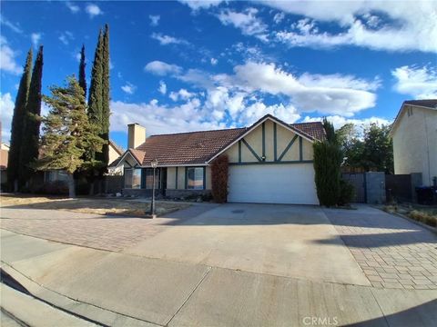 Tiny photo for 566 E Avenue R8, Palmdale, CA 93550 (MLS # SR25236776)
