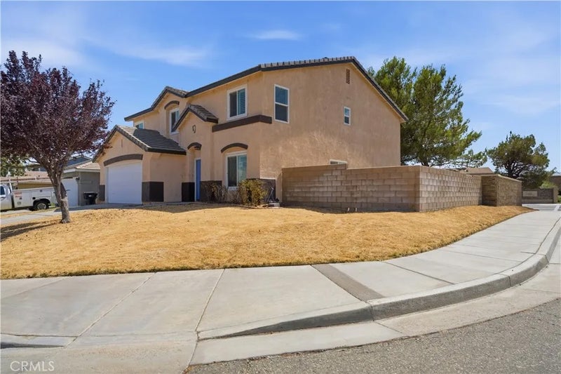 3756 Bottlebrush Street