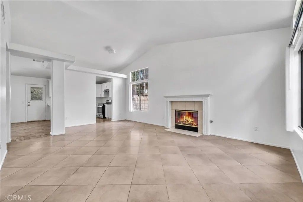 Photo of 1240 Visconti Drive, Colton, CA 92324 (MLS # CV26069540)