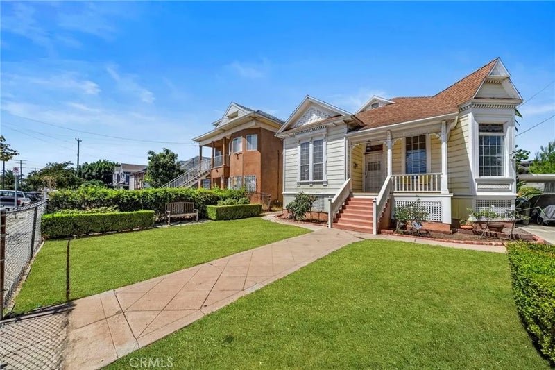 1339 S Union
