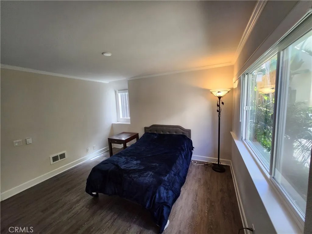 8515 Villa La Jolla Drive F