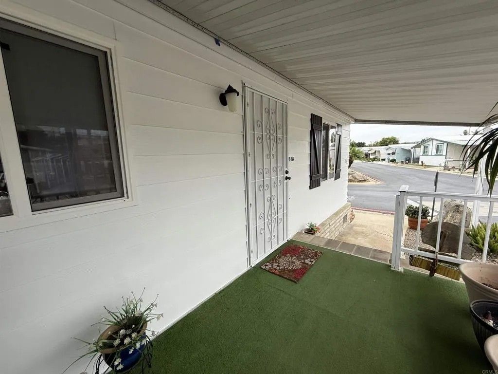 Photo of 1401 El Norte Parkway #SPC 326, San Marcos, CA 92069 (MLS # NDP2509250)