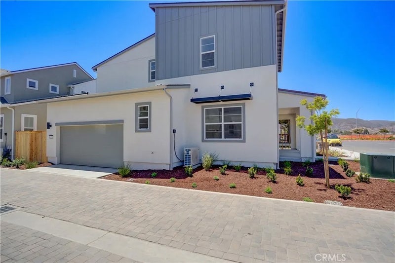 213 Kitty Hawk Court