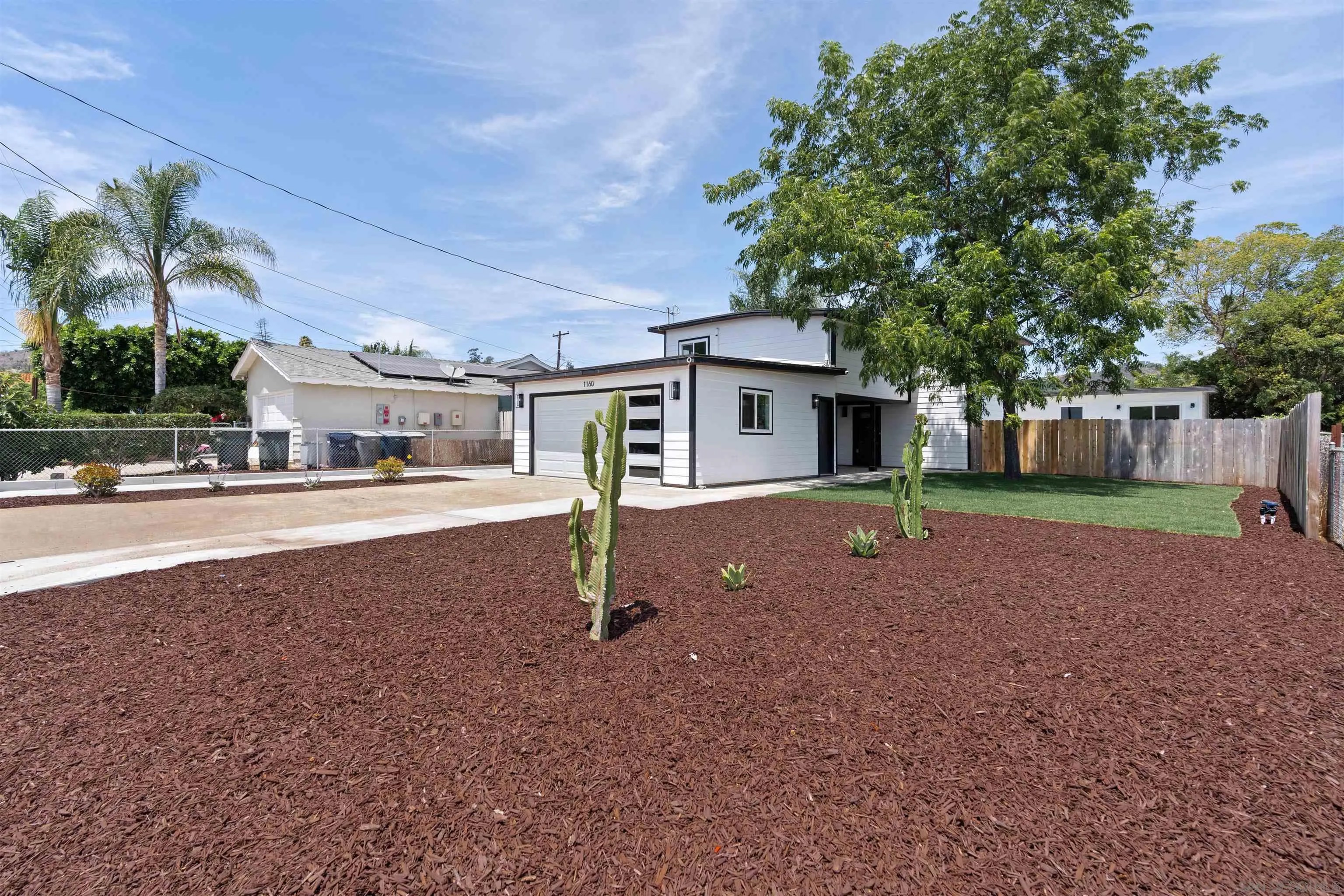 1160 Erica St