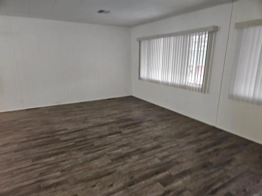 Photo of 1010 E Bobier Dr #174, Vista, CA 92084 (MLS # NDP2600096)