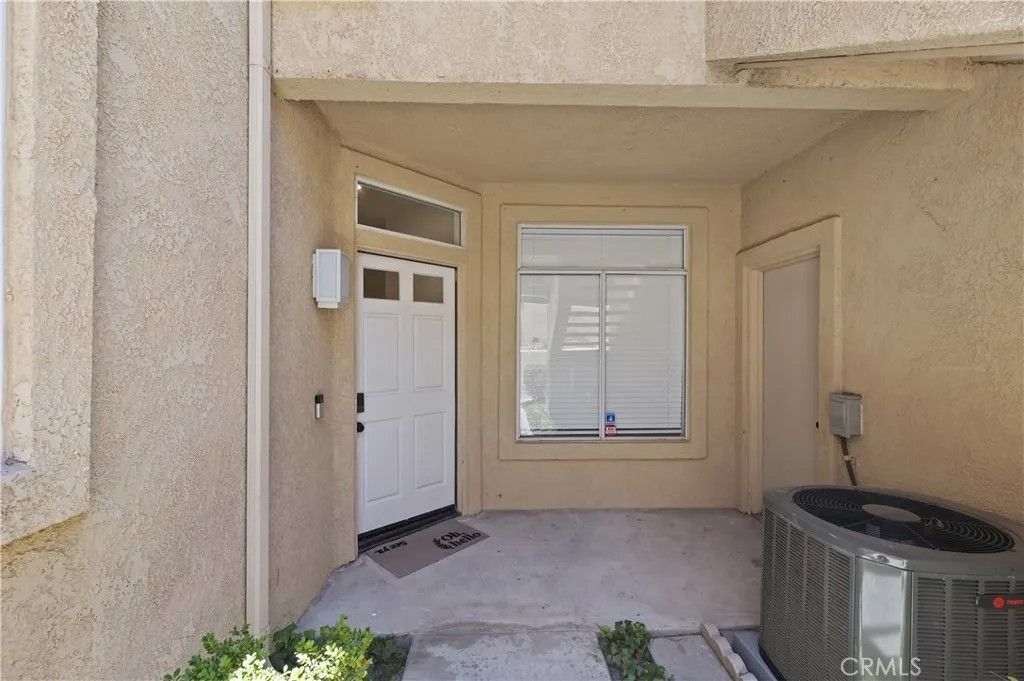 Photo of 1151 Veramar Court #101, Corona, CA 92882 (MLS # IV26053253)