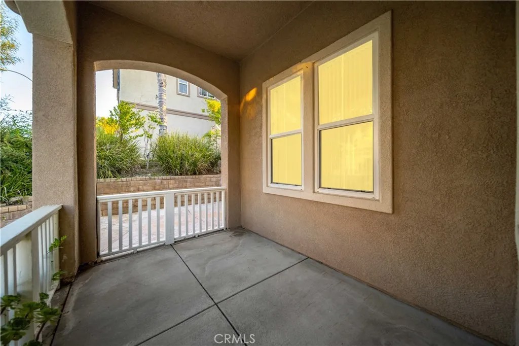 28521 Meadow Heights Court