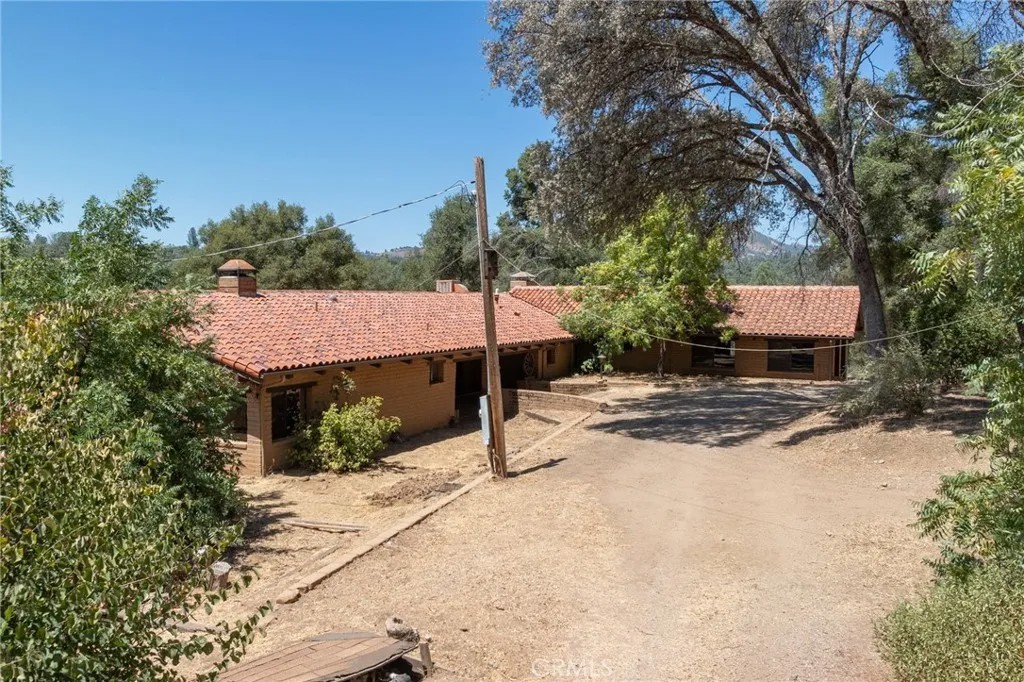 3981 Snow Creek Road