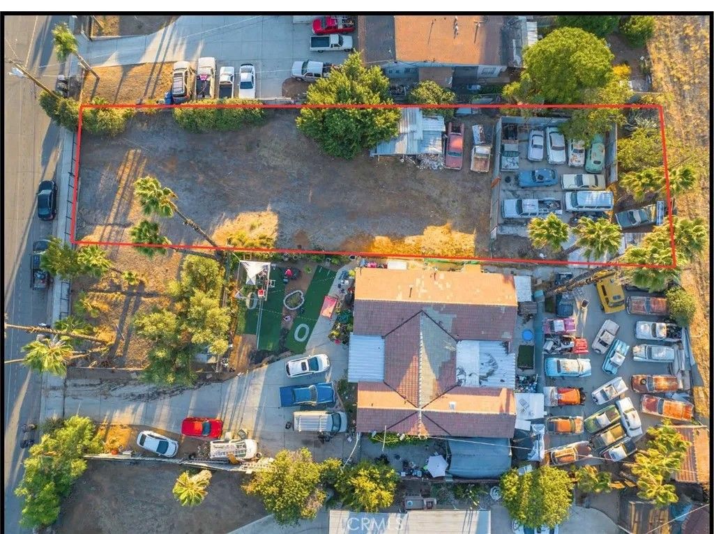 Photo of 0 sunnyslope, Riverside, CA 92505 (MLS # OC26012816)