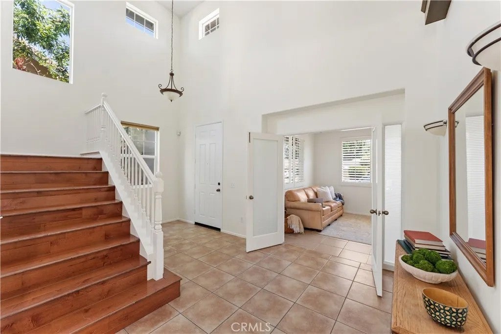 Photo of 7701 Jordan AVE, Canoga Park, CA 91304 (MLS # SR26202740)