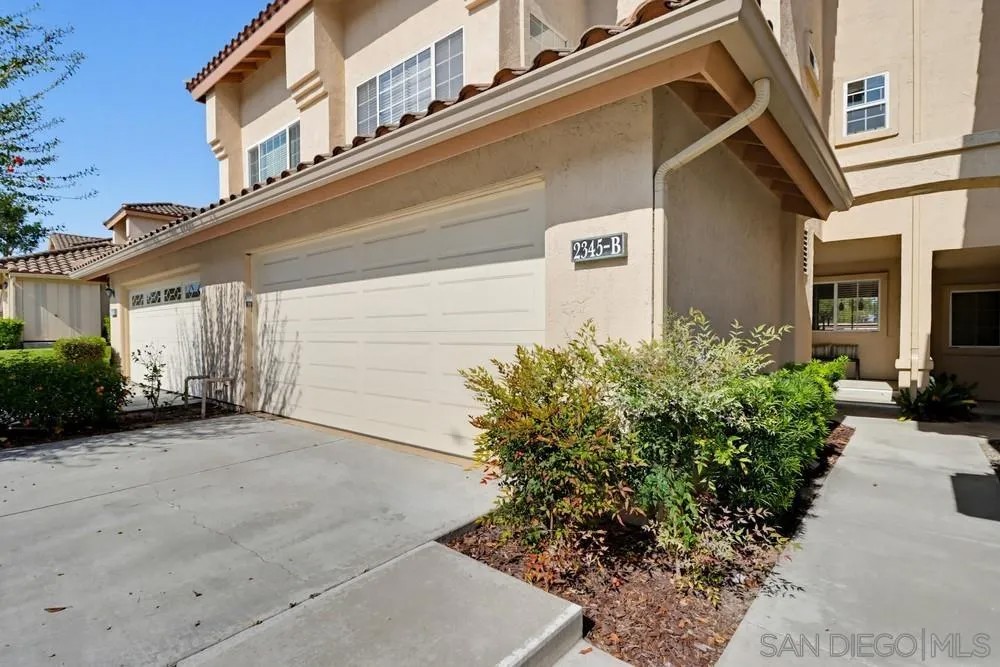 2345 Greenbriar Dr B
