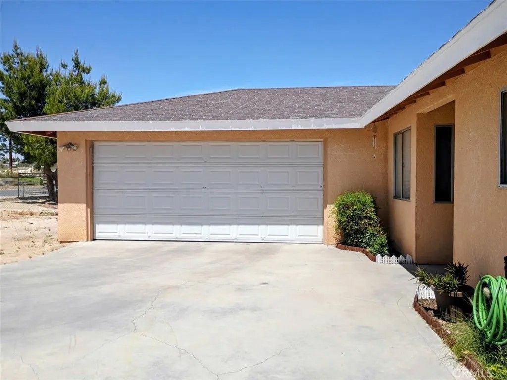 Photo of 6225 Mariposa, 29 Palms, CA 92277 (MLS # DW26085706)