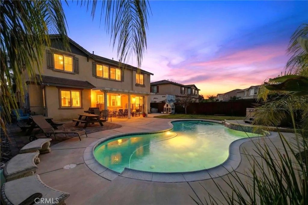 Photo of 53050 Imperial St, Lake Elsinore, CA 92532 (MLS # SW26011454)