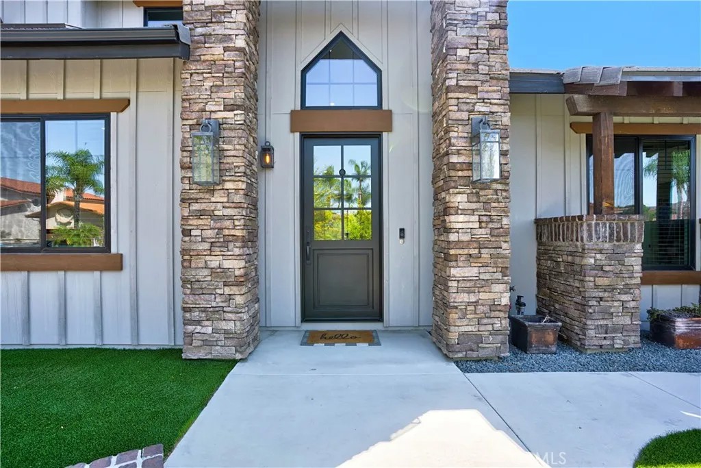 29800 Redwood Drive