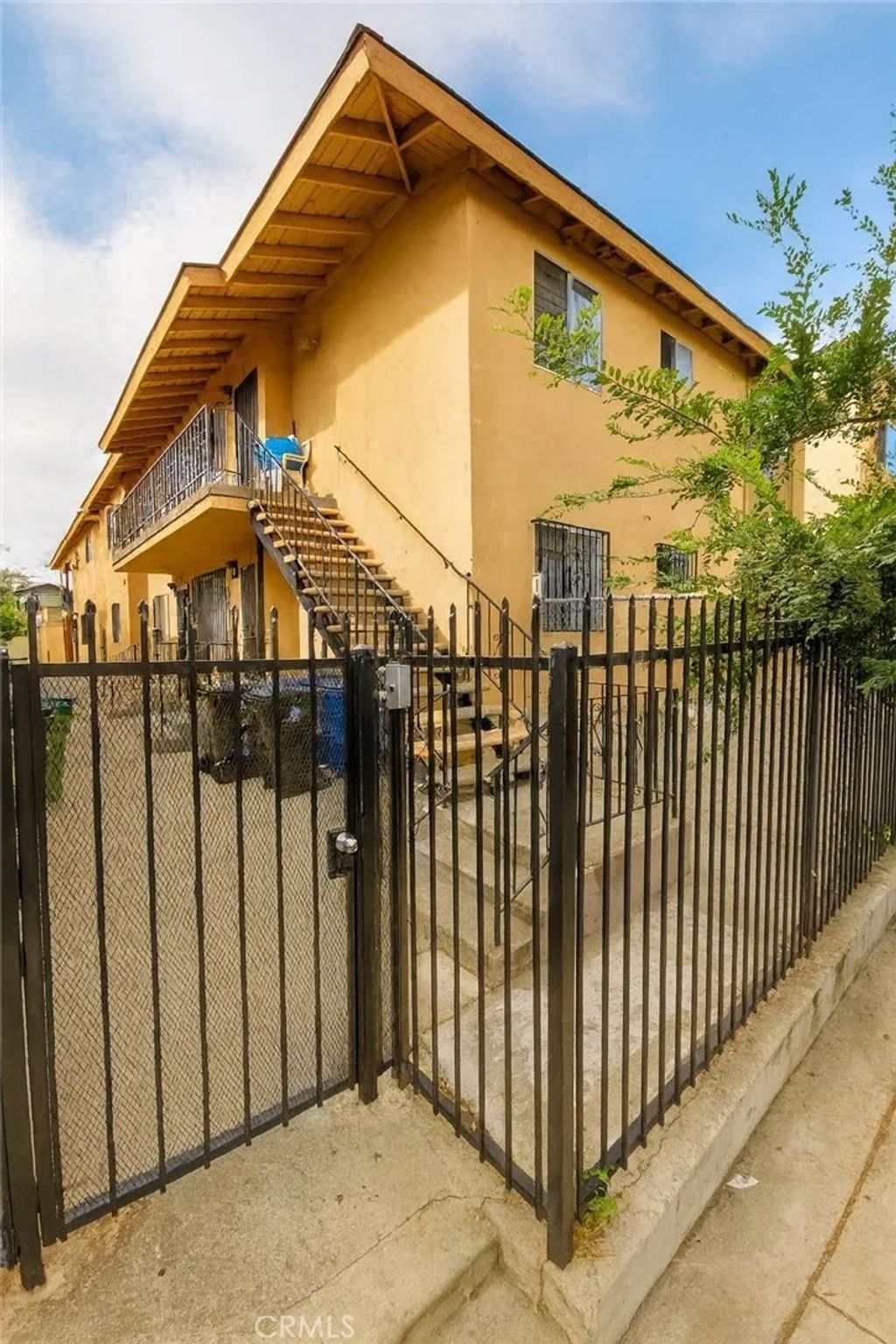 Photo of 538 S St Louis St #07, Los Angeles, CA 90033 (MLS # CV26057403)